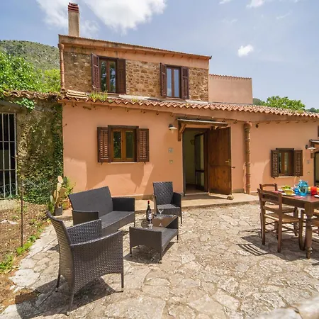 Ferienhaus Gorgeous In With Wifi San Giuseppe Jato